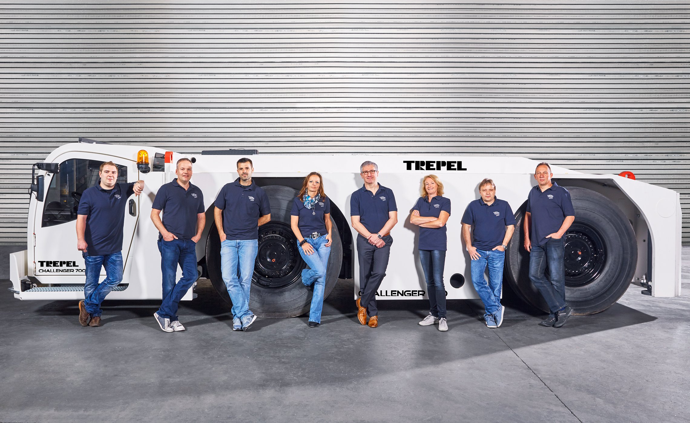 TREPEL Airport Equipment - Service Team